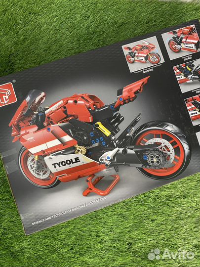 Конструктор мотоцикл ducati tycole - V4