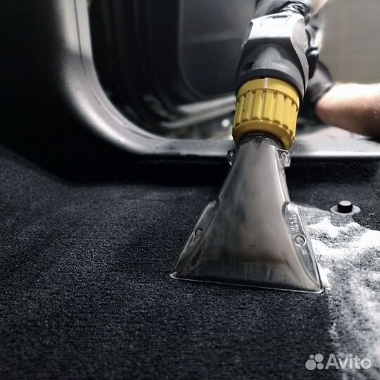 Химчистка салона автомобиля