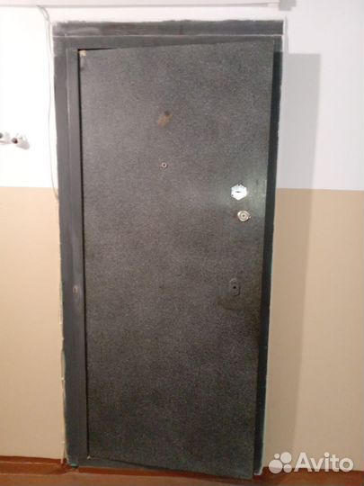 Дверь входная металлическая