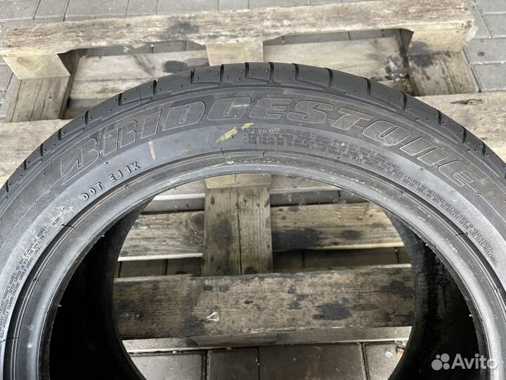 Bridgestone Potenza RE050 245/45 R18