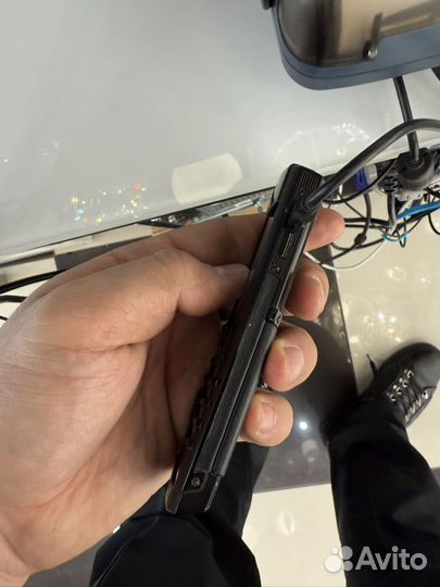 Vertu Ascent 2010, 32 ГБ