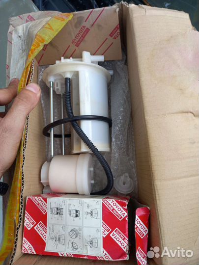 Продам бензонасос Toyota Rav4