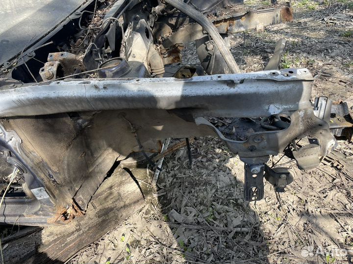 Лонжерон левый и правый Volkswagen Golf 3