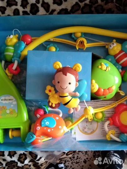 Подвеска мультимобиль на кроватку