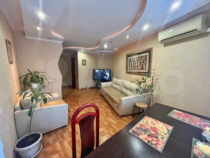 4-к. квартира, 80 м², 3/9 эт.