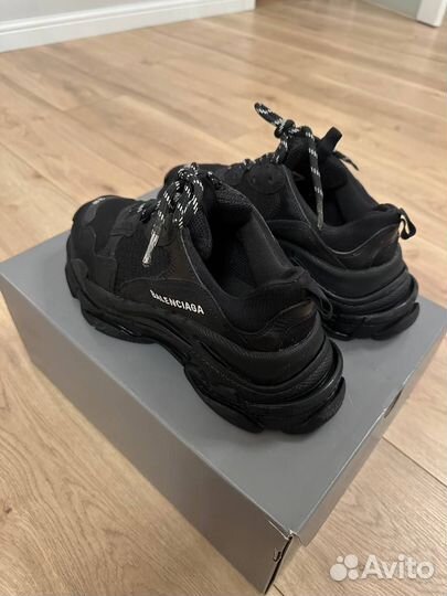 Balenciaga кроссовки