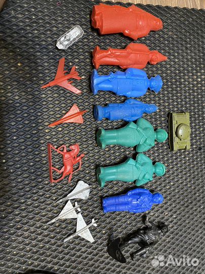 Солдатики и оловянные самолеты Советские