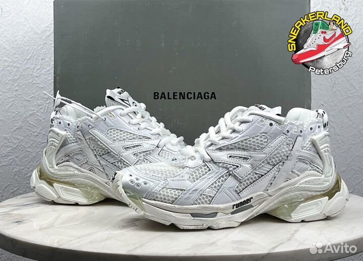 Кроссовки Balenciaga Runner