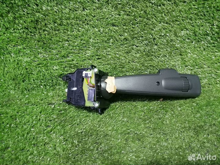 Переключатель подрулевой (света-поворотников) 8637