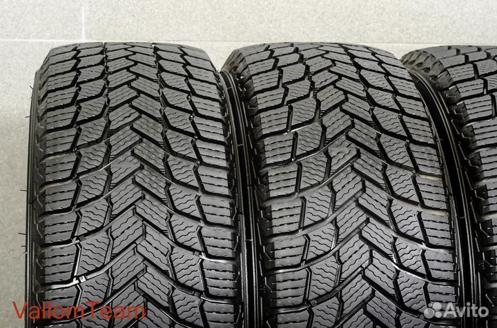 Michelin X-Ice Snow 205/55 R16 94H