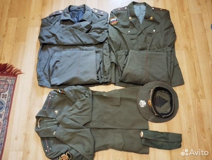 Офицерская форма РФ 2000х. Китель, куртки, брюки