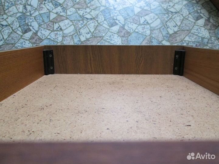 Ящик выдвижной с напрявляющими