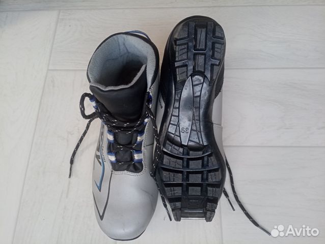 Лыжные ботинки 39 размер nordway