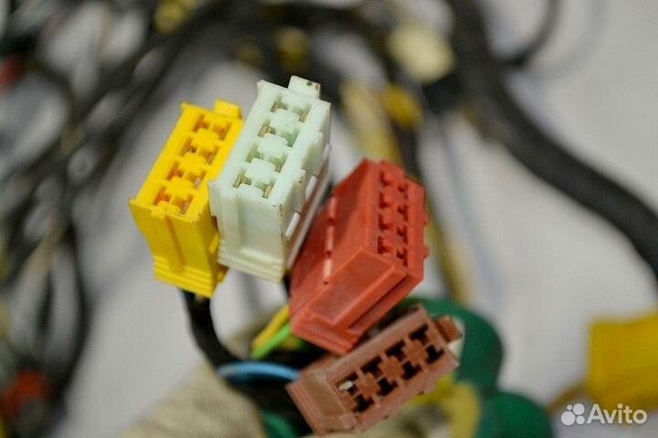 Электропроводка / Штекеры, другие DAF XF106 (01.14