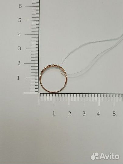 Золотое кольцо с камнем 17р