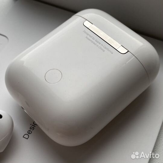 AirPods