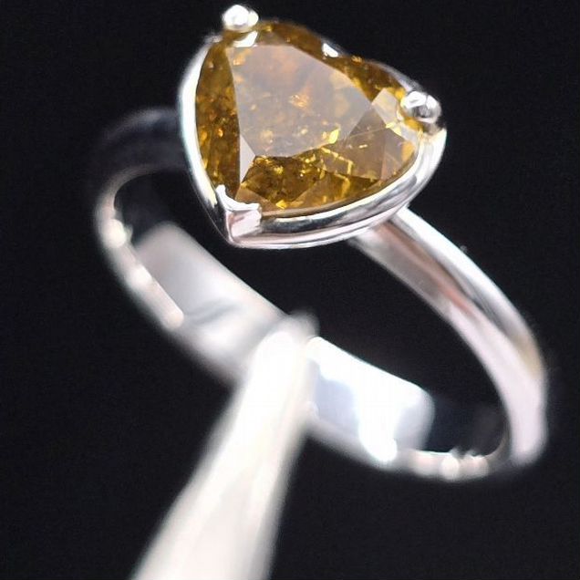 Кольцо 18K сердце 2.48ct Fancy Deep MGL