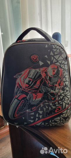 Портфель школьный hummingbird