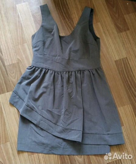 Платье б/у 48 размера