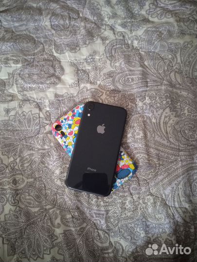 iPhone Xr, 64 ГБ
