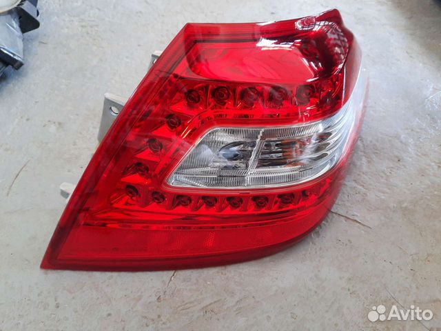 Задний правый стоп Ниссан Теана j32