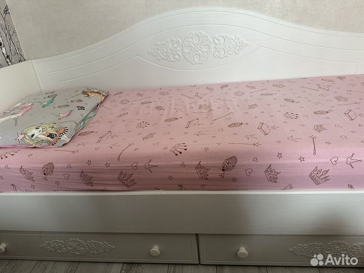 Детская кровать от 3 лет с матрасом бу