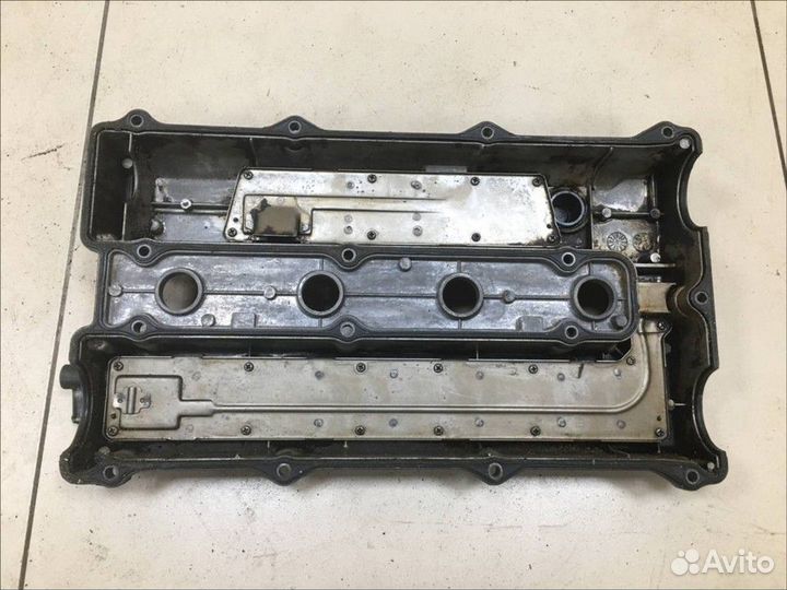 Крышка головки блока (клапанная) Kia Sportage