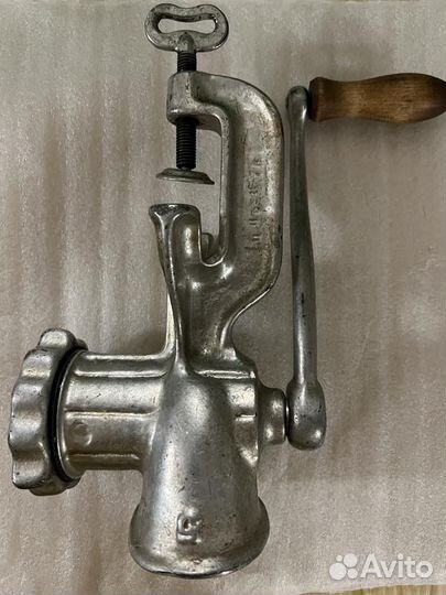 Мясорубка ручная чугунная СССР