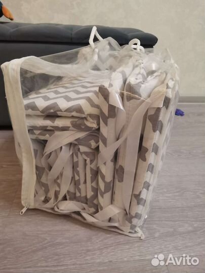 Новые бортики в детскую кроватку