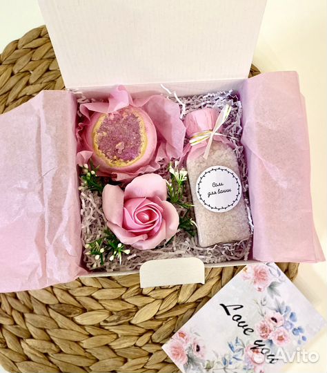 Подарочные боксы, подарочные наборы