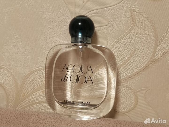 Пустые флаконы от духов оригинал