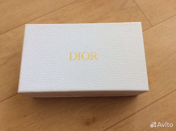 Коробка dior