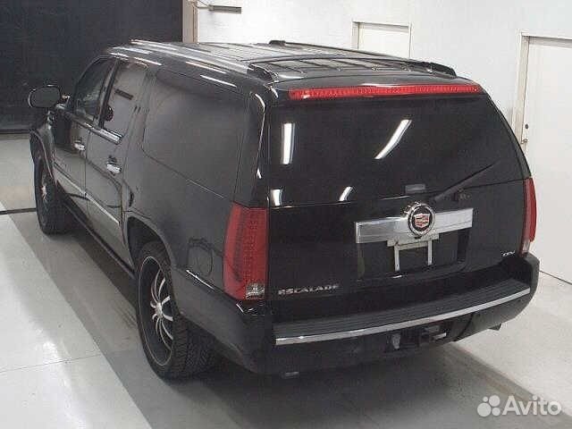 Новый приход Cadillac Escalade ESV GMT900 из Япони