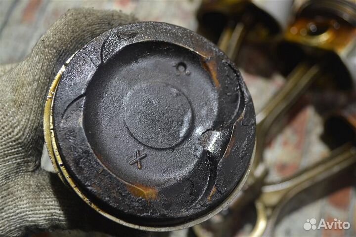 Поршень Toyota