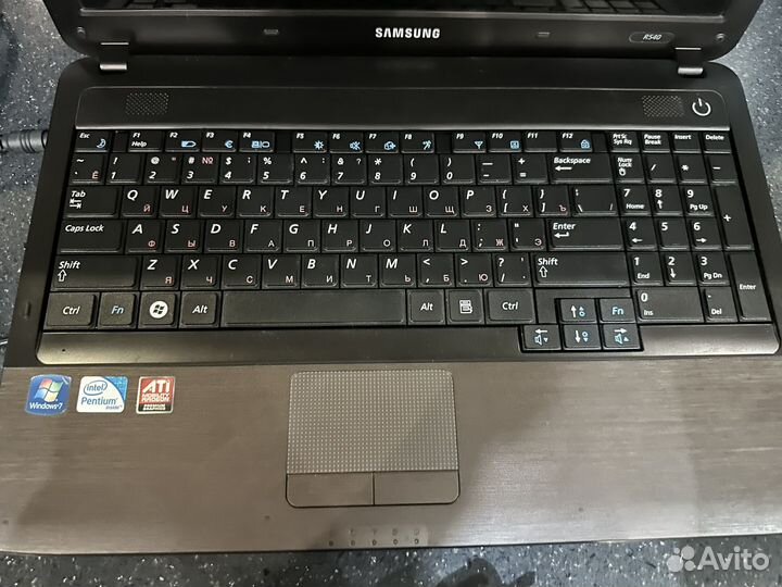 Ноутбук samsung r540