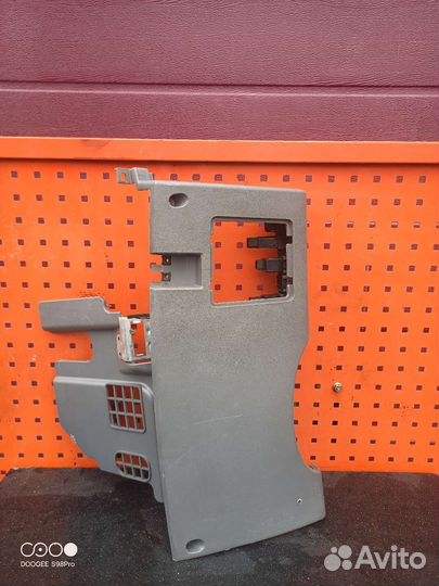 Накладка нижняя Hyundai grand starex