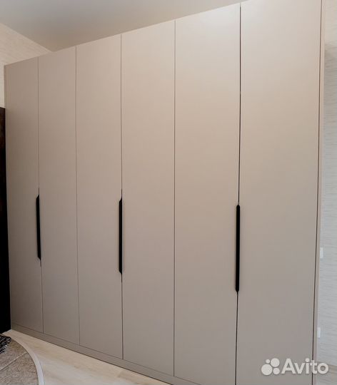 Шкаф на заказ от производителя. Фабрика