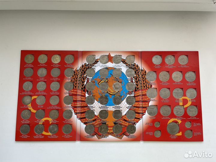 Комплект юбилейных монет СССР 64+4 в альбоме