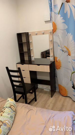 Гримёрный стол туалетный (комбо цветов) с лампами