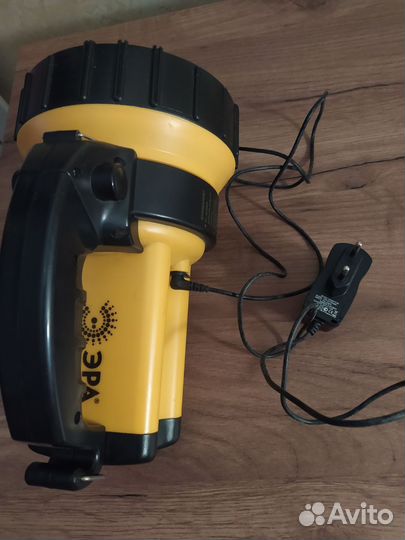 Фонарь прожектор