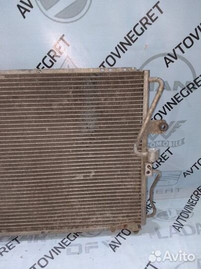 Радиатор кондиционера Kia Carnival
