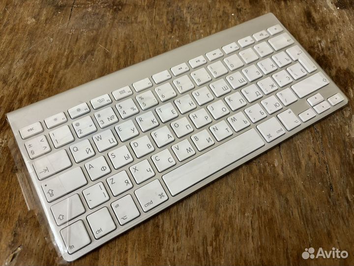 Комплект Apple клавиатура, мышь, зарядник