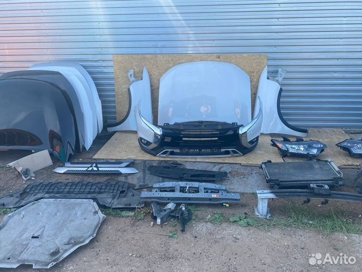 Mitsubishi Outlander III ноускат