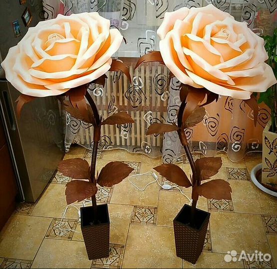 Ростовые цветы, цветы-светильники