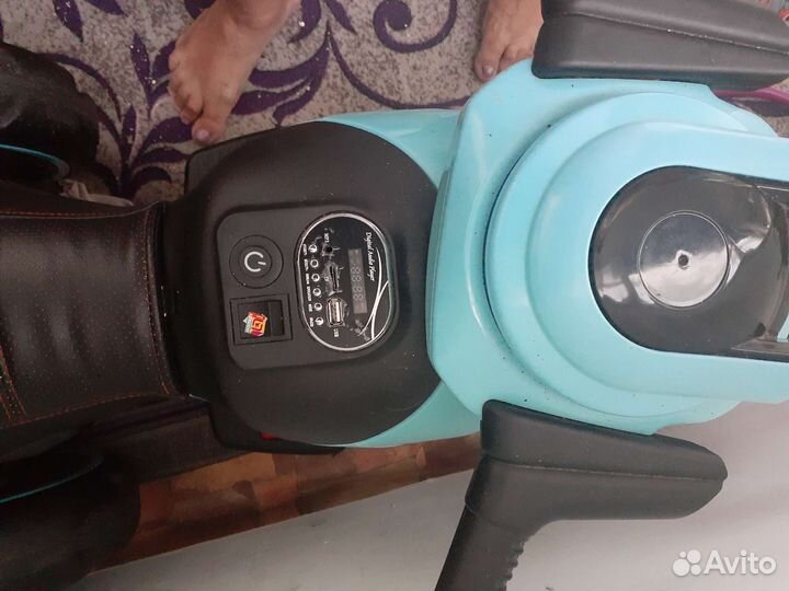 Детский электромобиль