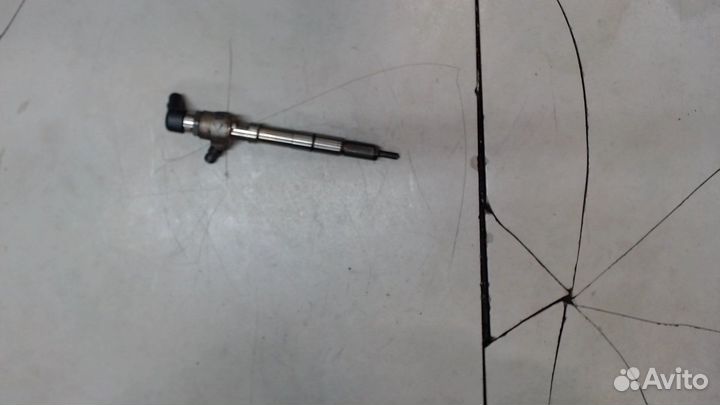 Форсунка топливная Volkswagen Touran, 2014