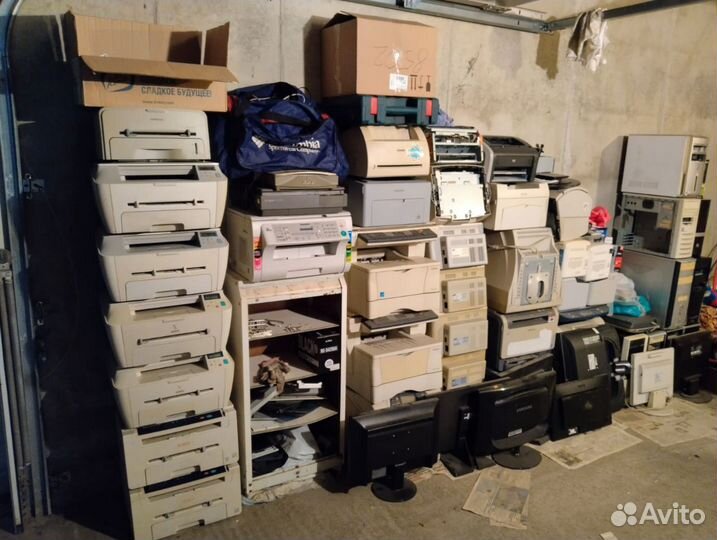 Разные мфу и принтеры, мониторы