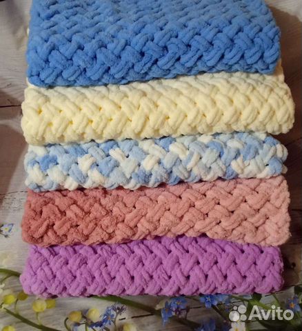 Плед детский вязаный
