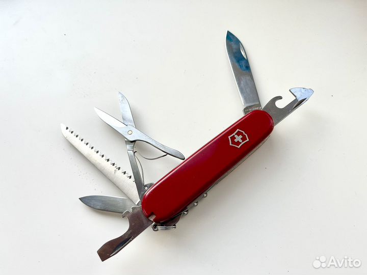Victorinox Huntsman
