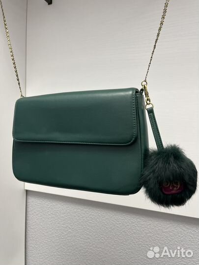 Сумка женская зеленая с пушком